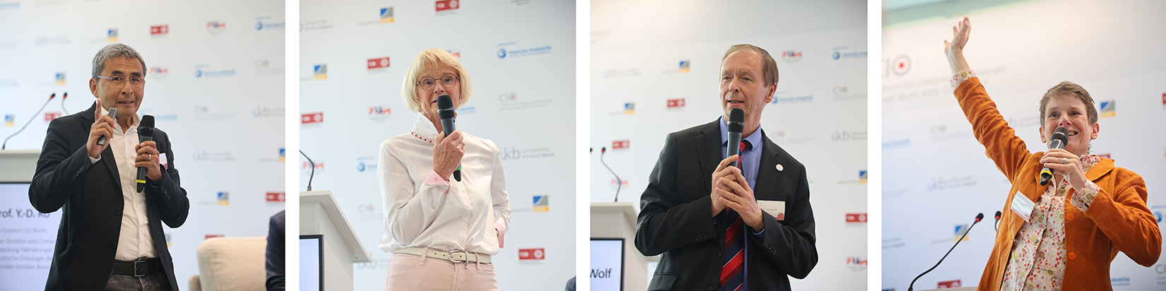 Informationsgespäche mit Besuchern des Krebsinformationstages 2019 