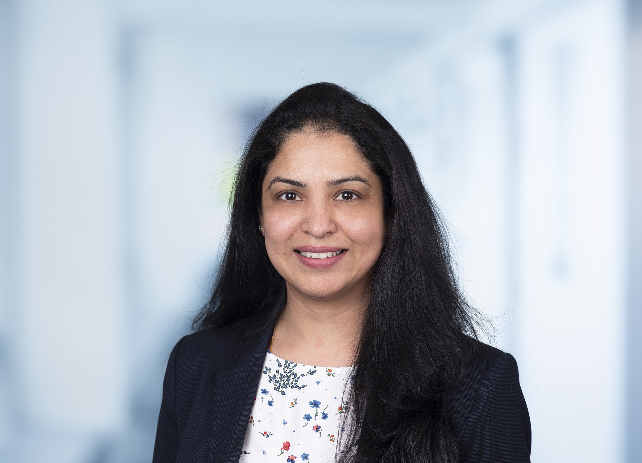 Dr. Anita Kamra